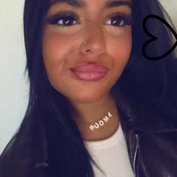 Babysitter in Nanterre: Yasmine