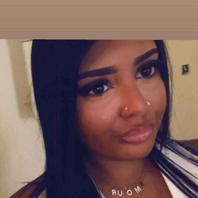 Babysitter in Nanterre: Yasmine