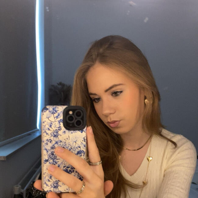 Oppas in Middelburg: Faye