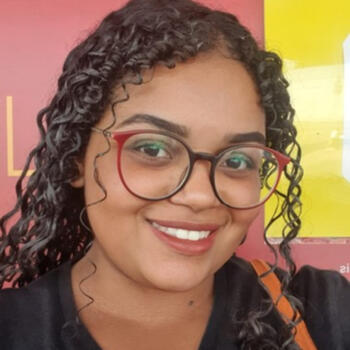 Babysitter in Itaquaquecetuba: Beatriz