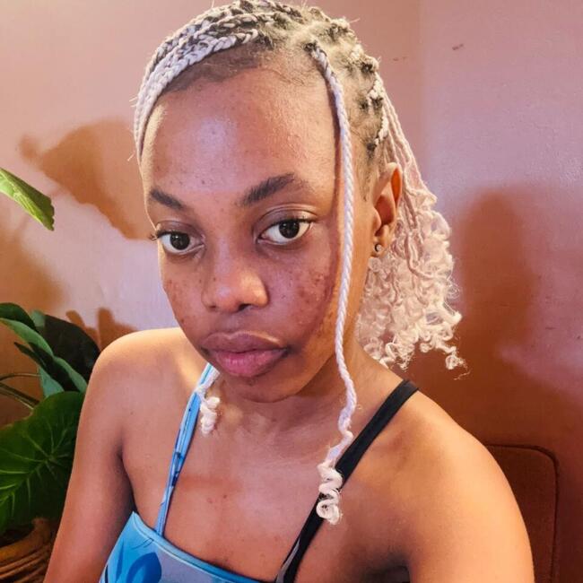 Babysitter in Port Elizabeth: Olwethu