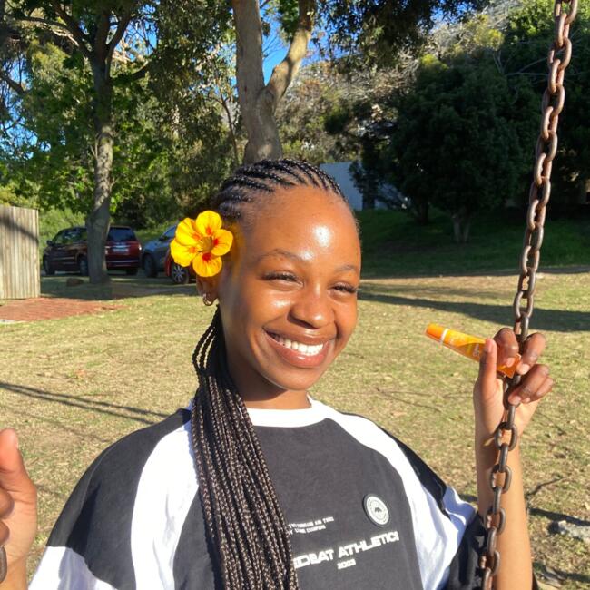 Babysitter in Muizenberg: Lina Matumona