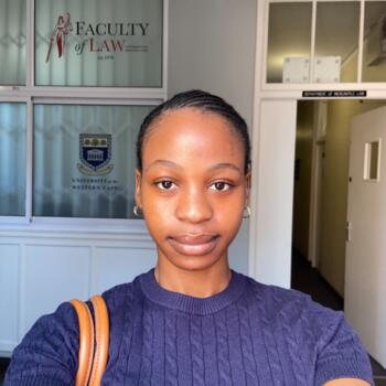 Babysitter Cape Town: Lina Matumona