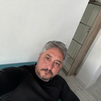 Babysitting job in Eforie Nord: babysitting job Cristian Robert