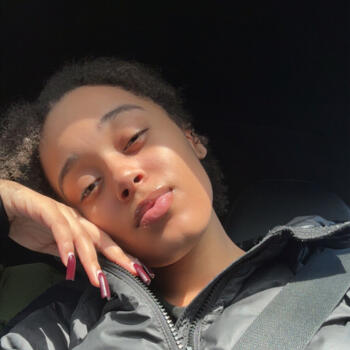 Babysitter in Vila Franca de Xira: Taisa