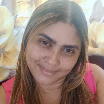 Niñera en Panamá: Mara