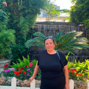 Babysitter in Izmir: Hayriye
