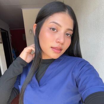 Babysitter in Alajuela: Ana