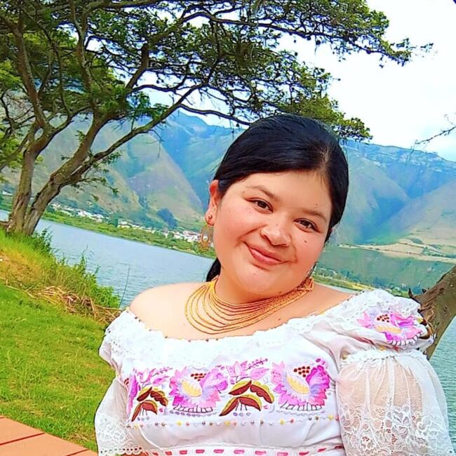 Babysitter in Quito: Nayeli