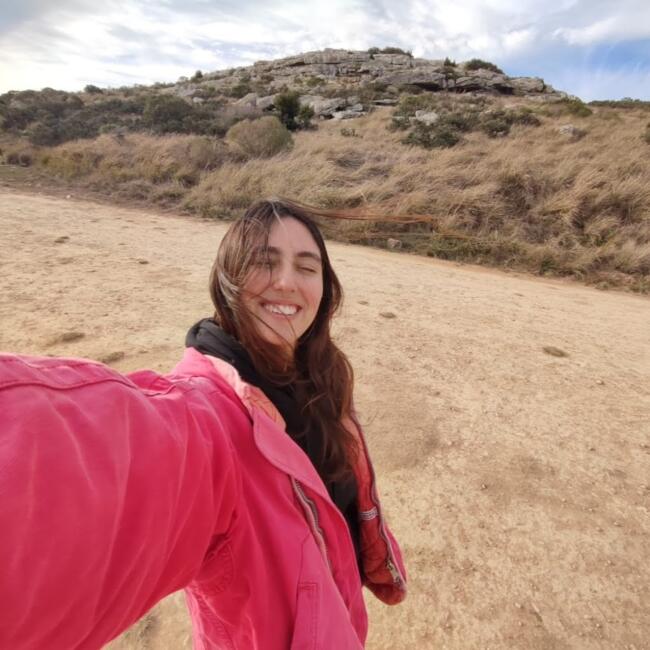 Babysitter in La Plata: Nadina