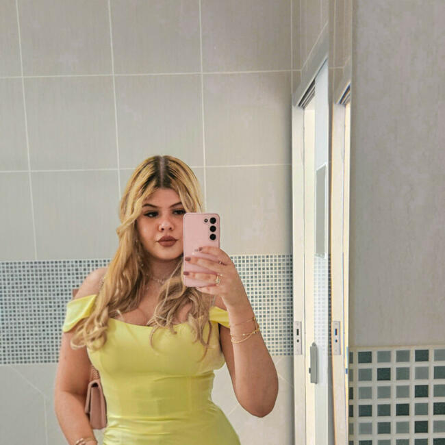 Babysitter in Vitória da Conquista: Beatriz