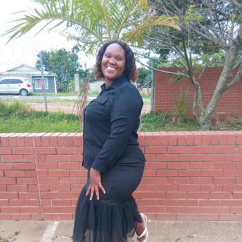 Babysitter in KwaDukuza: Fundiswa