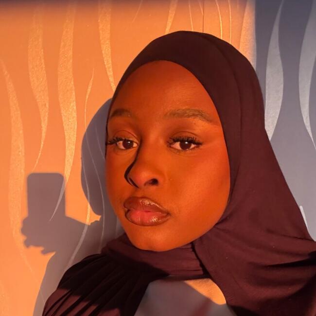 Babysitter in Les Mûriers: M'mahawa