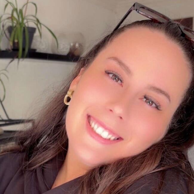 Babysitter in Castelnau-le-Lez: Heather