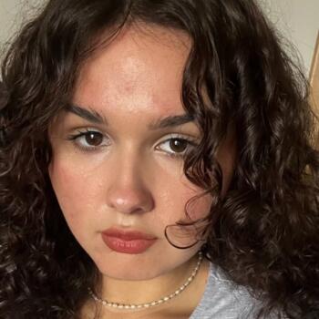 Babysitter in Lambersart: Daria