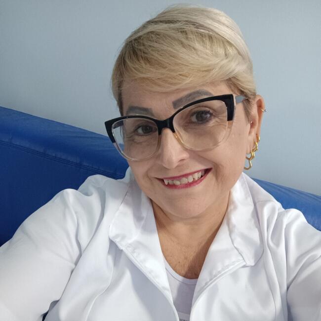 Babysitter in Rio de Janeiro: Adriana