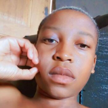 Babysitter in Centurion: Lindi