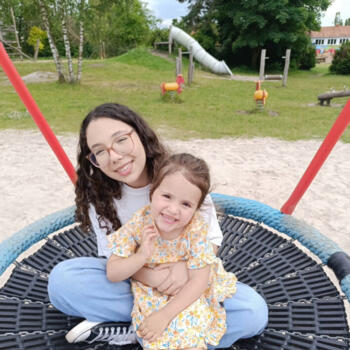 Baby-sitter Genk: Jalila