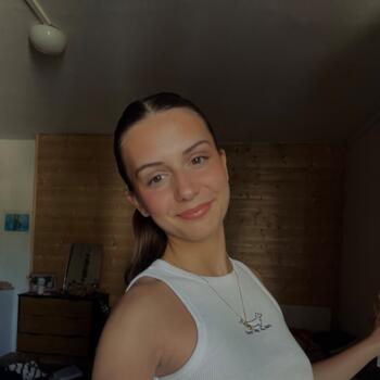 Babysitter in Toulouse: Anouk