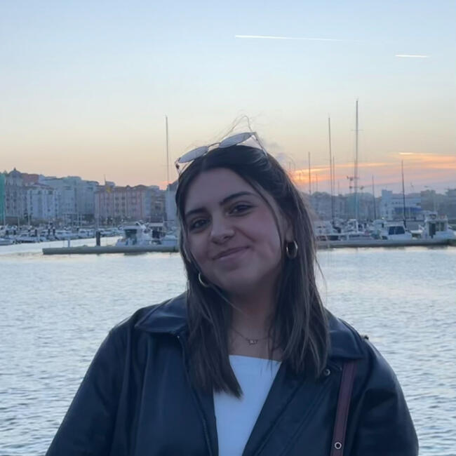 Canguro en Santander: Paola