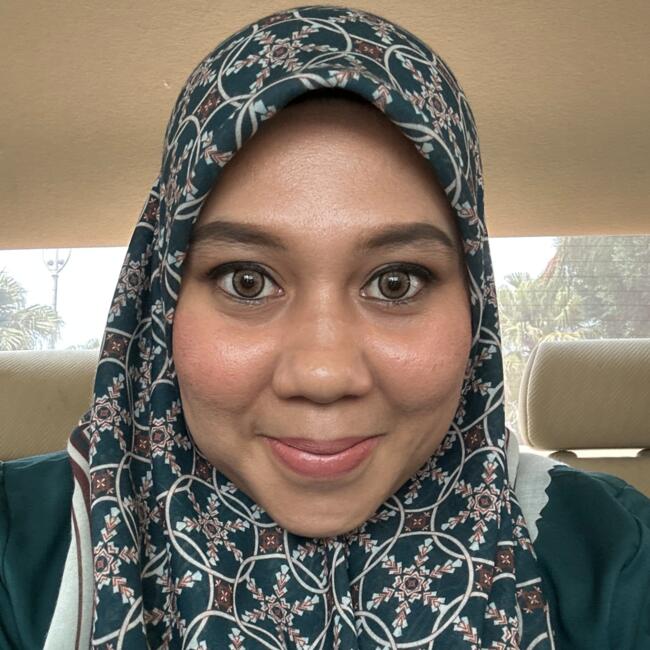 Kerja pengasuh di Putrajaya: Edd