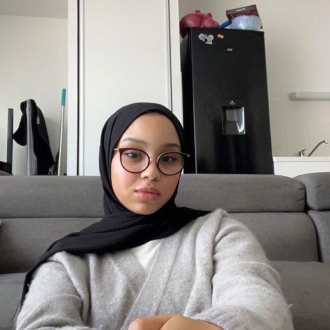 Babysitter in Toulouse: Fatima