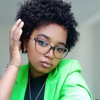 Babysitter in Queluz: Isolene