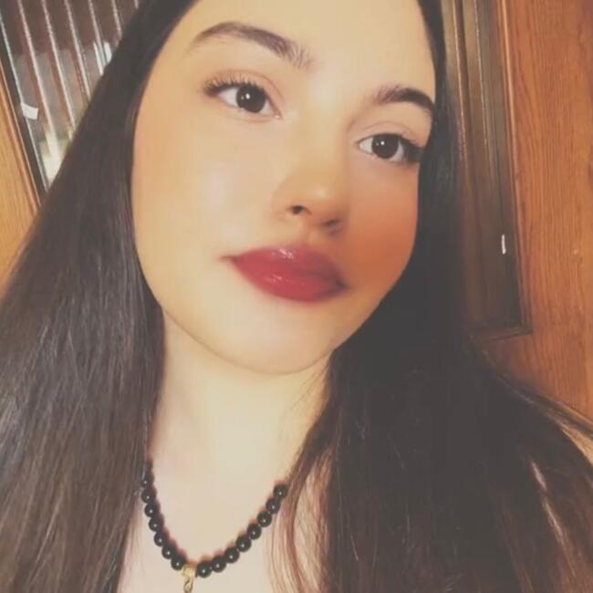 Nanny in Schiedam: Azra