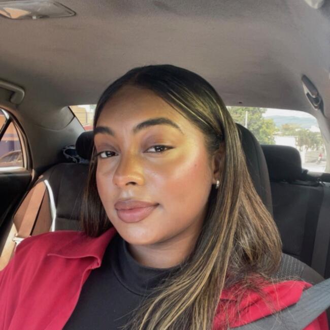 Babysitter in Santiago de los Caballeros: Ili