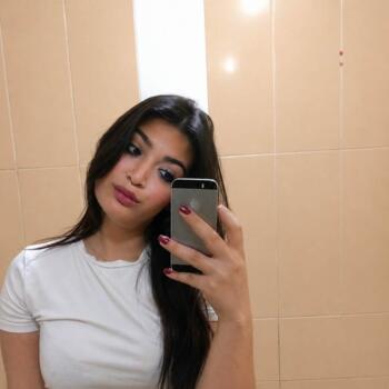 Baby-sitter Tunis: Amina