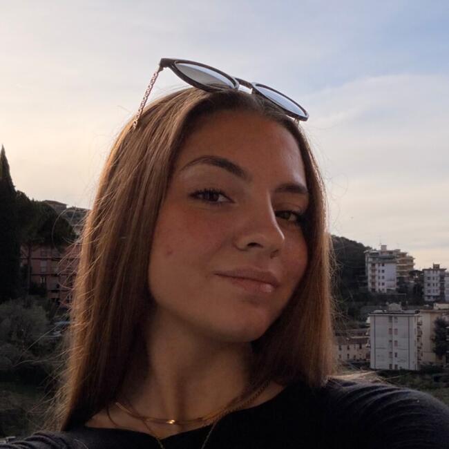 Babysitter in Rapallo: Sara