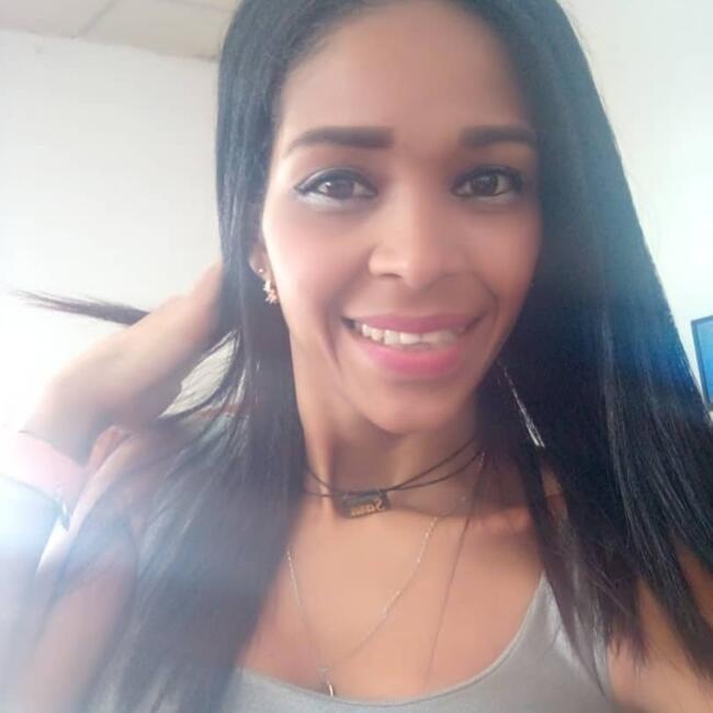 Babysitter στην περιοχή Τσιουντάντ ντε λα Κόστα: Sara