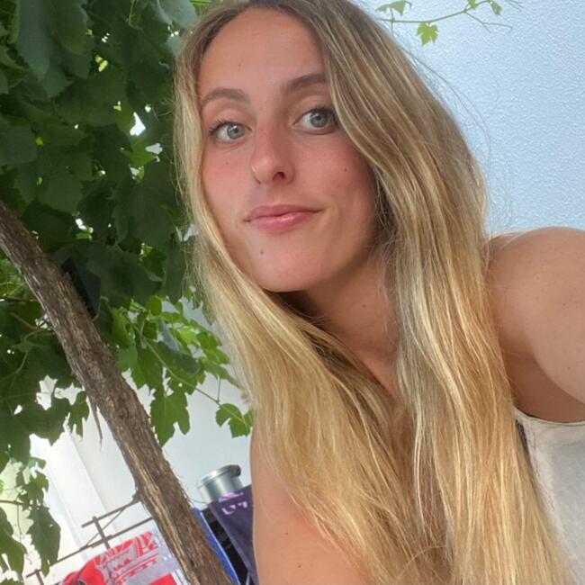 Canguro en Gijón: Carlota