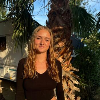 Babysitter Oron-la-Ville: Maelle