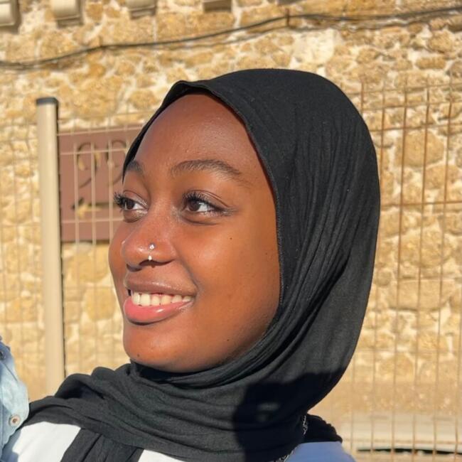 Babysitter in Aix-en-Provence: Sarha