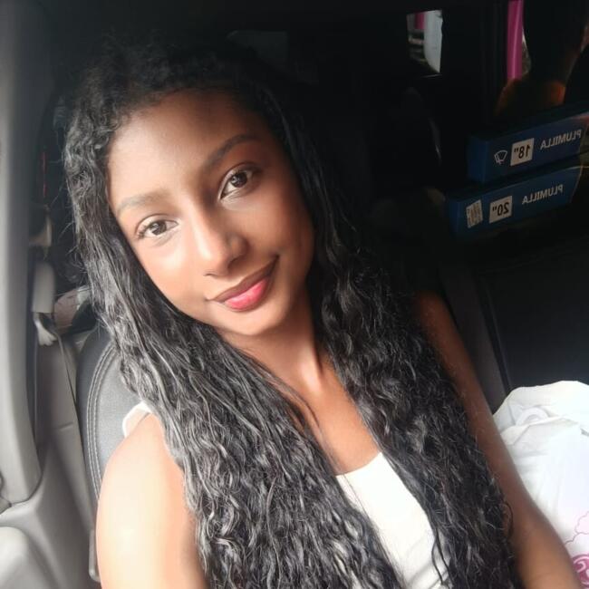 Babysitter in Santiago de Cali: Angie