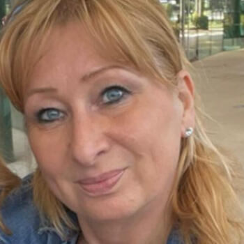 Babysitter in Budapest: Ilona