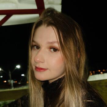 Babá em Londrina: Helena
