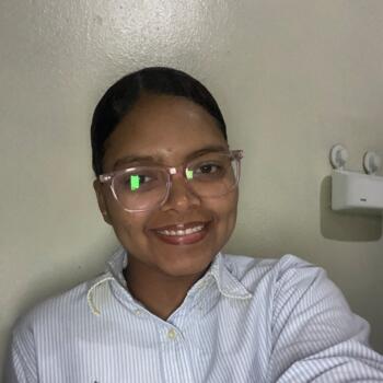 Babysitter in Santo Domingo Oeste: Hilary Martínez
