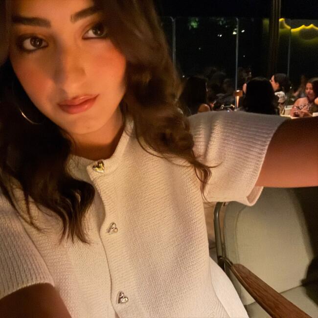 Babysitter in Saint-Gilles/Sint-Gillis: Lea