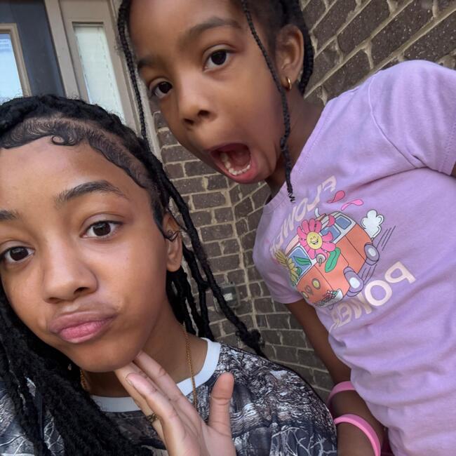 Babysitter in Atlanta: Ava