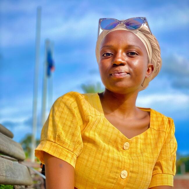 Babysitter in Cairns: Sandra