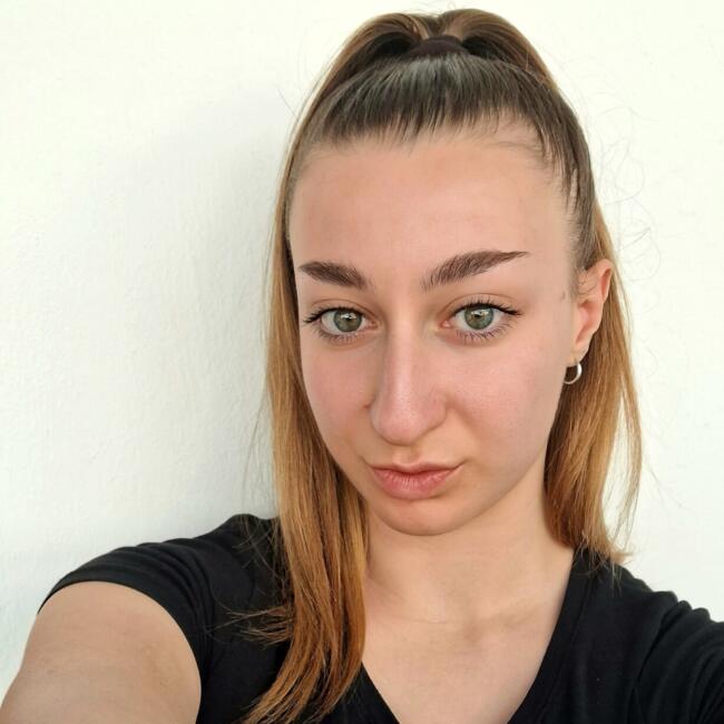 Babysitter στην περιοχή Τρίκαλα: Βαΐα