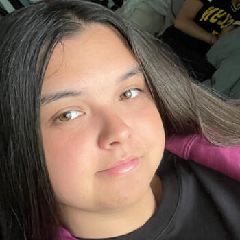 Babysitter in Savigny-sur-Orge: Tya
