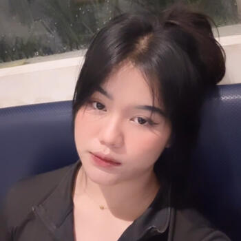 Lowongan pekerjaan babysitting di Kota Denpasar: lowongan pekerjaan babysitter Kaylly