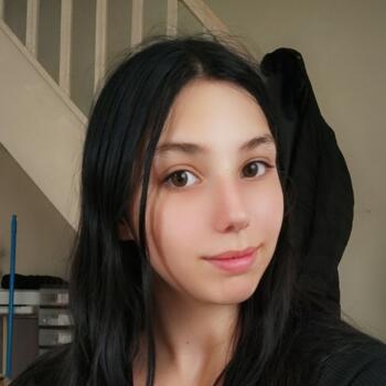 Babysitter in Haubourdin: Kellyssa