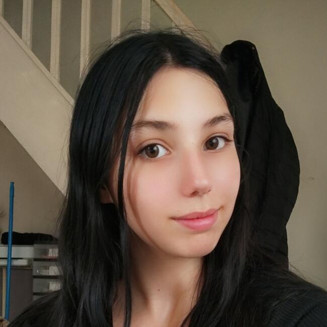 Babysitter in Haubourdin: Kellyssa