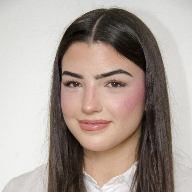 Canguro en Zaragoza: Lucia