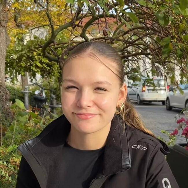 Babysitter in Dresden: Josefina