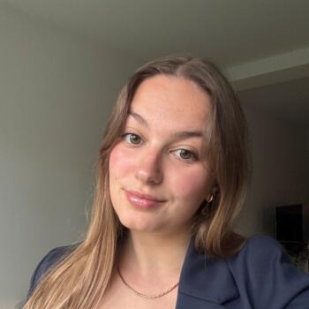 Babysitter Libourne: Lea